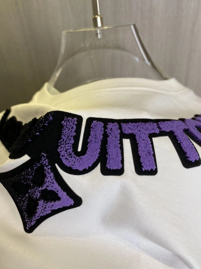 Louis Vuitton T-Shirts EyeCatching 134210