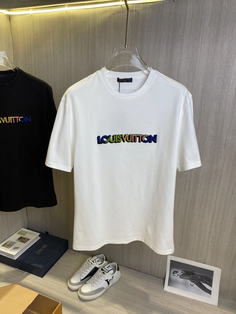 Soft Louis Vuitton T-Shirts 134209