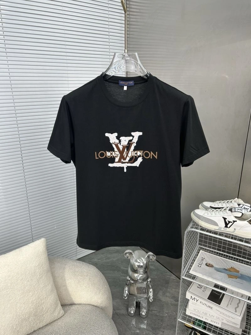 Louis Vuitton T-Shirts Durable 134206