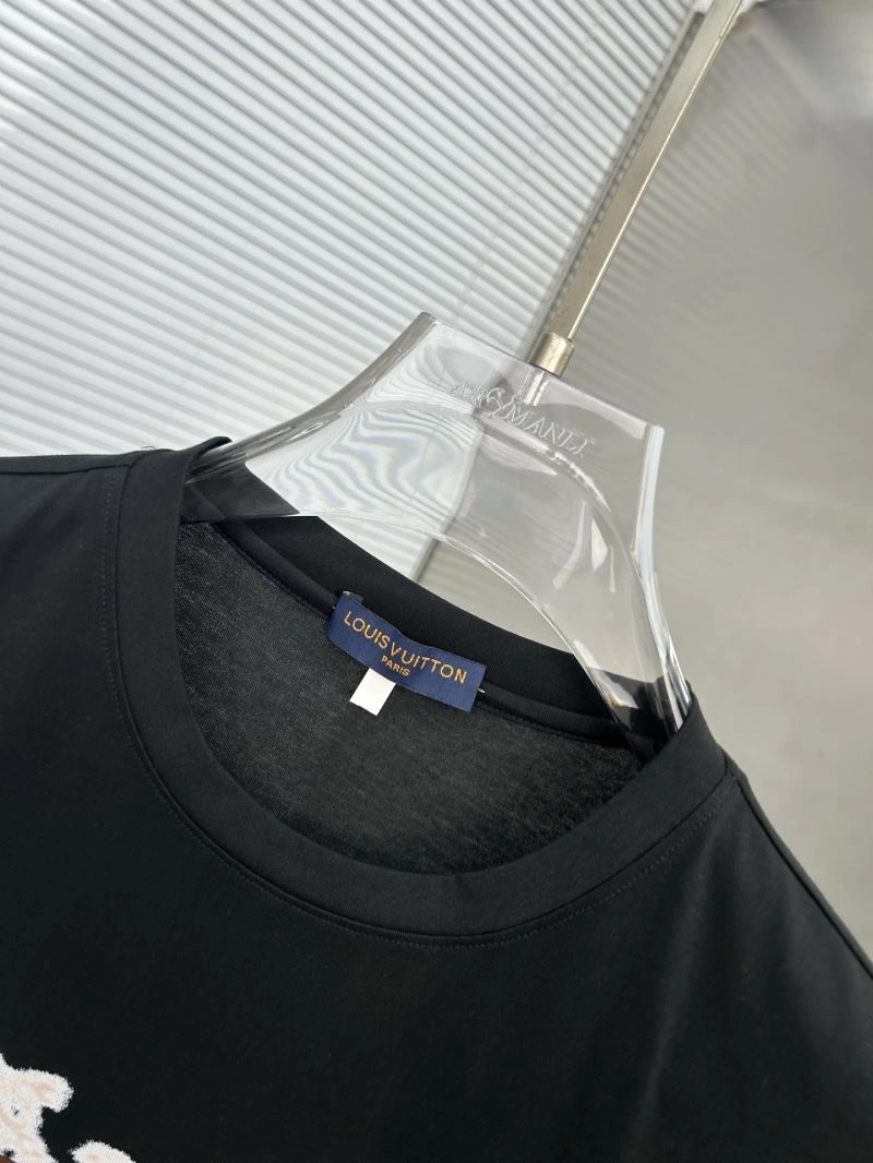 Louis Vuitton T-Shirts Durable 134206