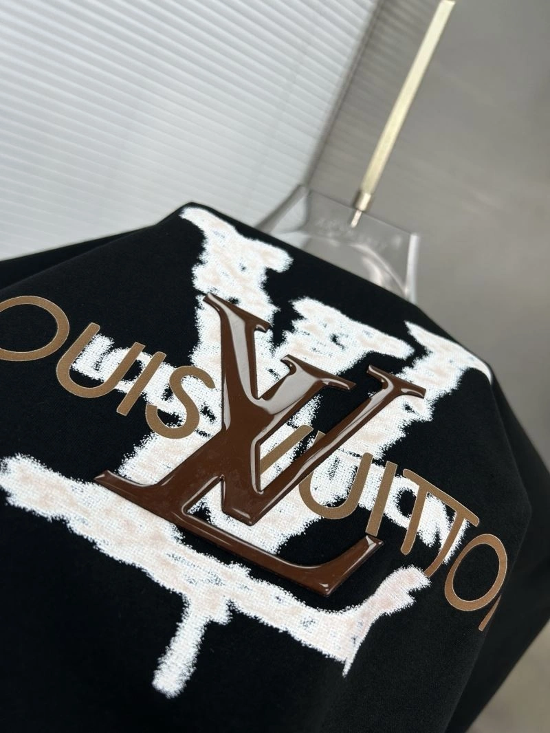 Louis Vuitton T-Shirts Durable 134206