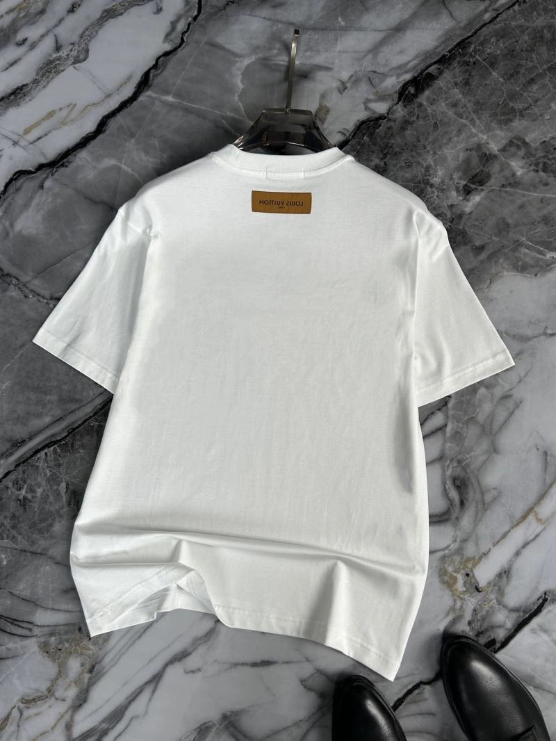 Louis Vuitton T-Shirts Stylish 134207