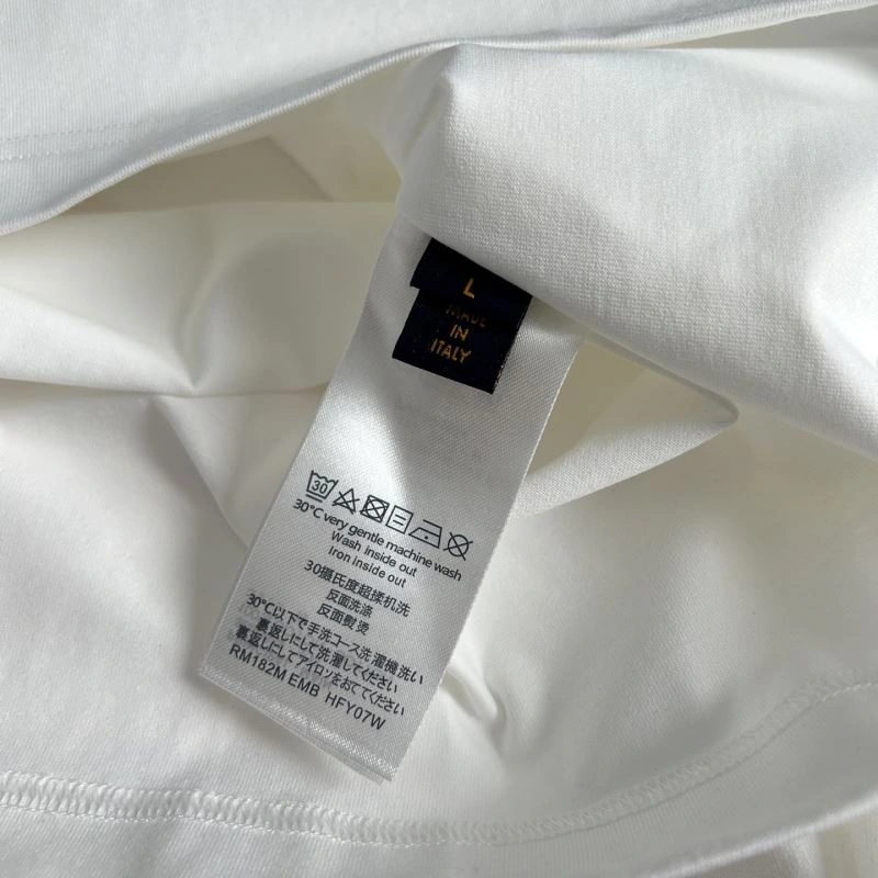 Louis Vuitton T-Shirts Stylish 134207