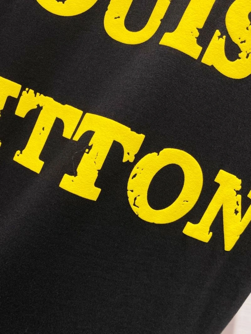 Louis Vuitton T-Shirts HighPerformance 134223