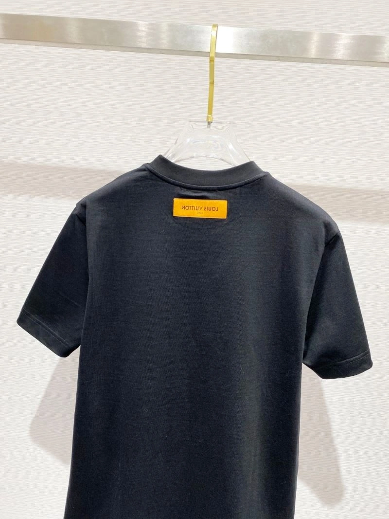Louis Vuitton T-Shirts HighPerformance 134223