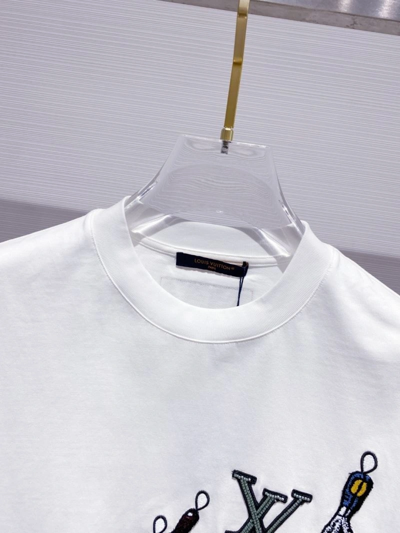 Contemporary Louis Vuitton T-Shirts 134240