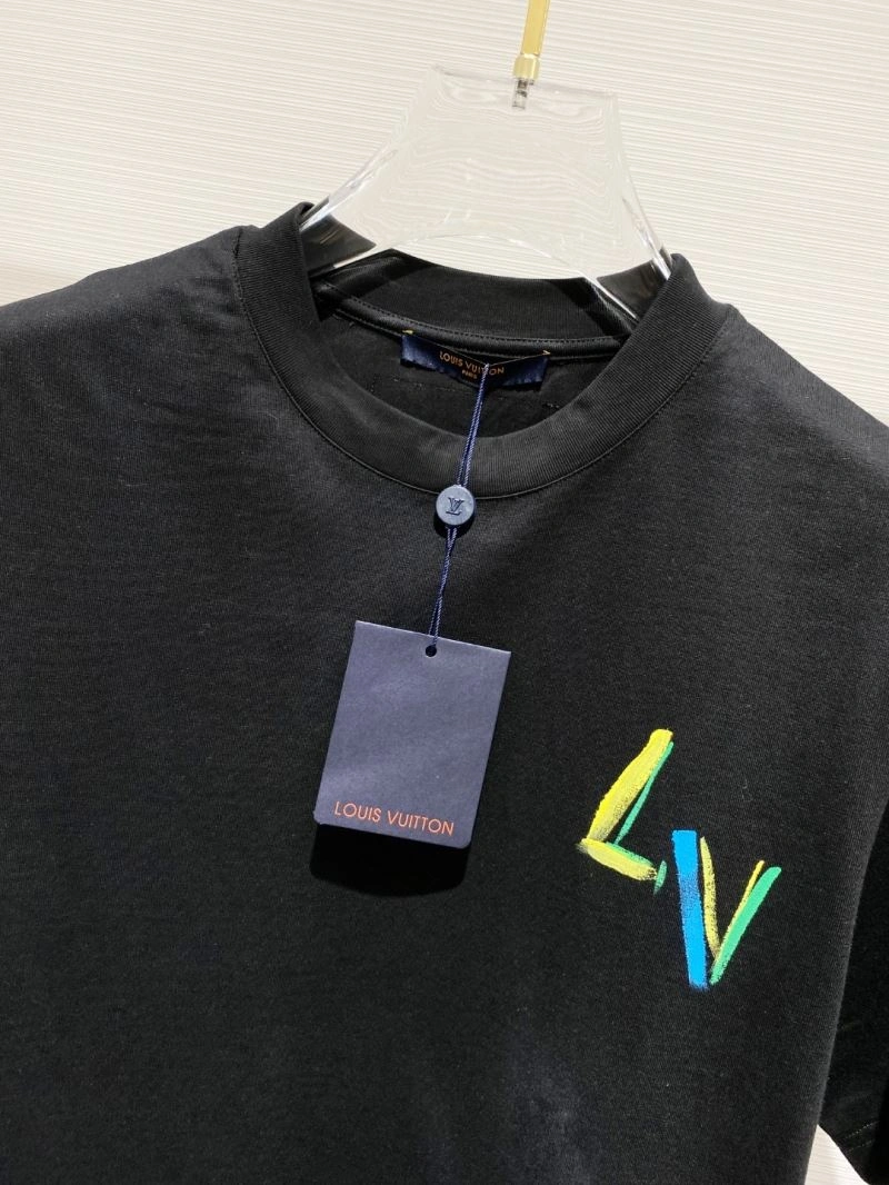 Trendsetting Louis Vuitton T-Shirts 134230