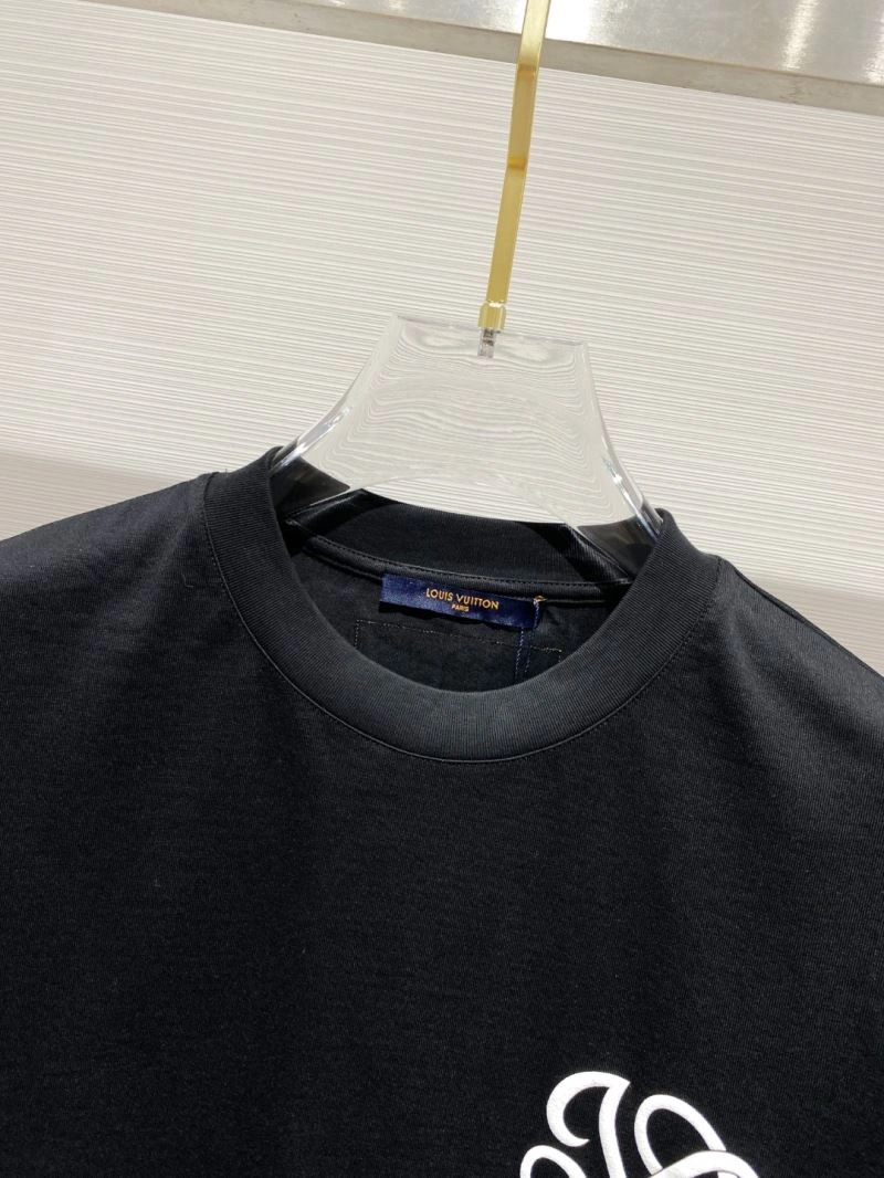 DailyWear Louis Vuitton T-Shirts 134202