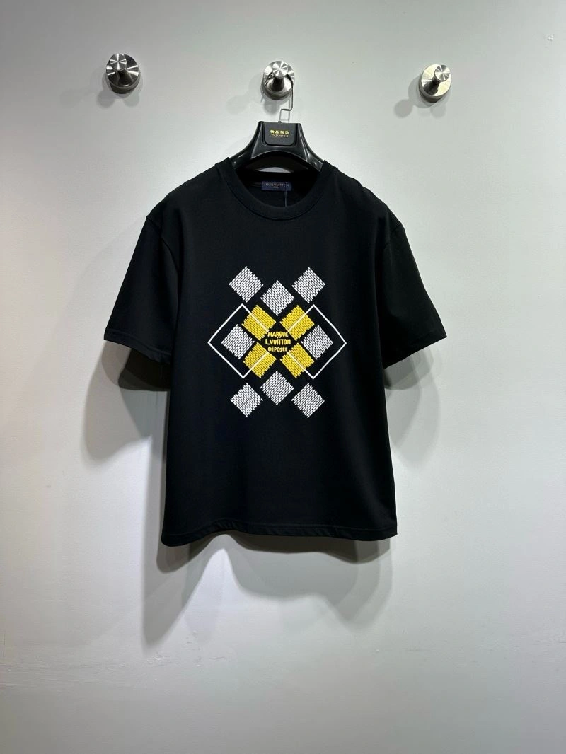 Louis Vuitton T-Shirts Seasonal 134196