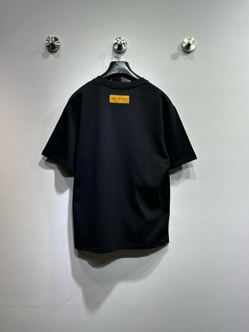 Louis Vuitton T-Shirts Seasonal 134196
