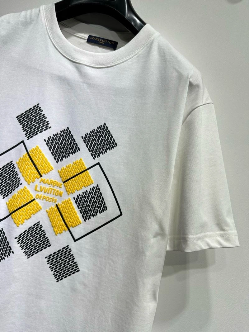 Louis Vuitton T-Shirts Seasonal 134196