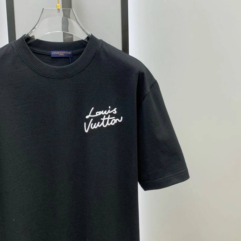 Classic Louis Vuitton T-Shirts 134188