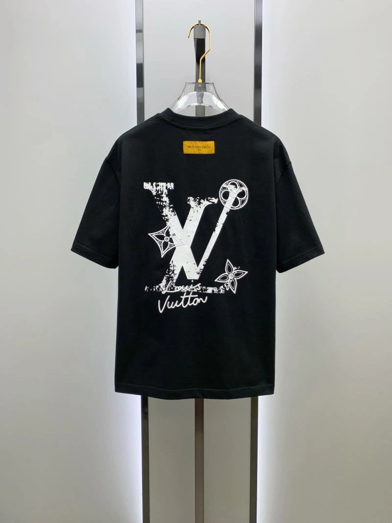 Classic Louis Vuitton T-Shirts 134188