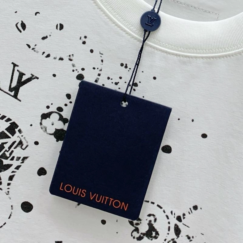 Louis Vuitton T-Shirts Timeless 134199