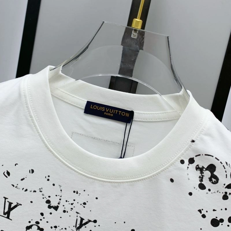 Louis Vuitton T-Shirts Timeless 134199