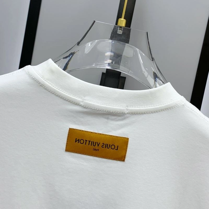 Louis Vuitton T-Shirts Timeless 134199