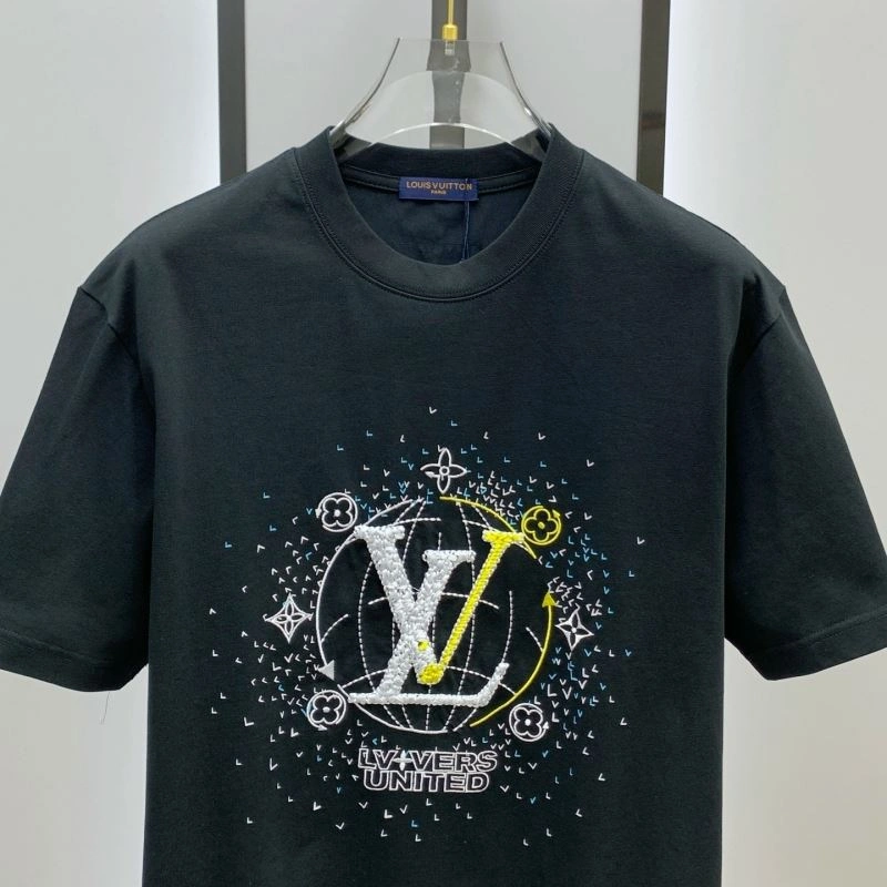 Louis Vuitton T-Shirts Tailored 134187