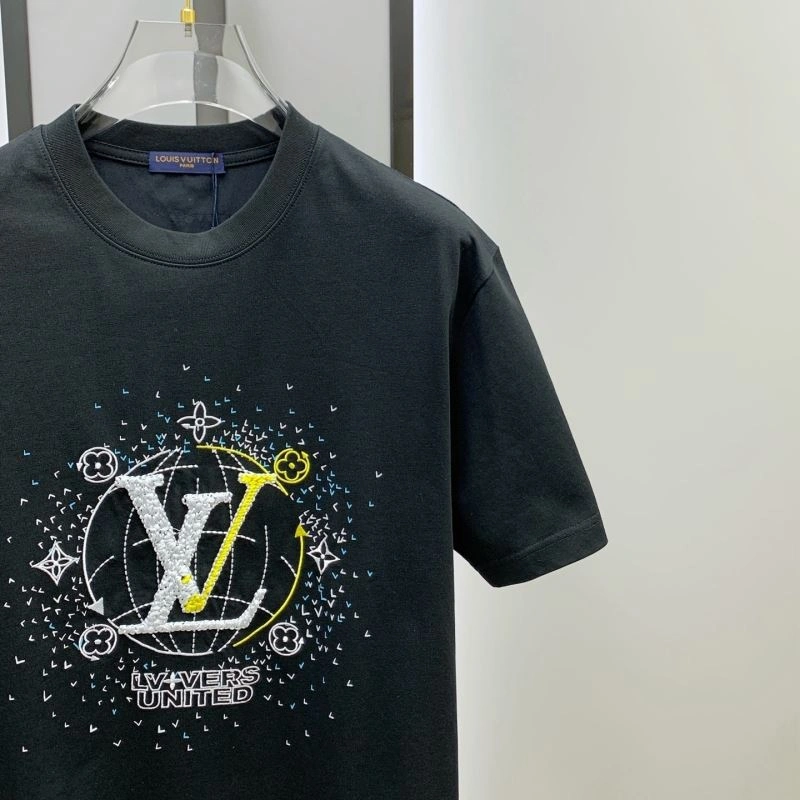Louis Vuitton T-Shirts Tailored 134187
