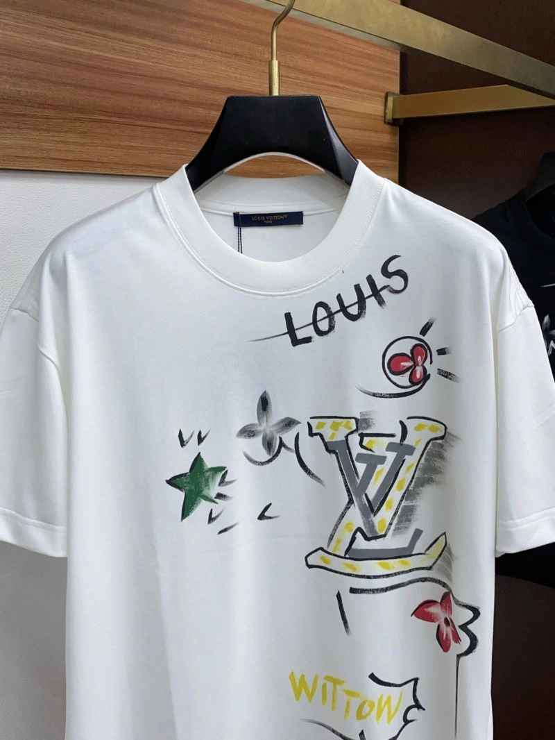 SoftTouch Louis Vuitton T-Shirts 134189