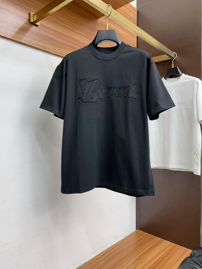 Louis Vuitton T-Shirts TimelessDesign 134186