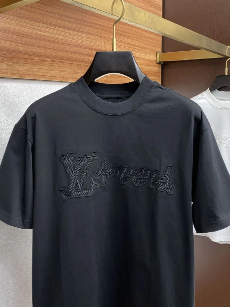 Louis Vuitton T-Shirts TimelessDesign 134186