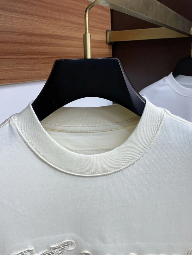 Affordable Louis Vuitton T-Shirts 134171