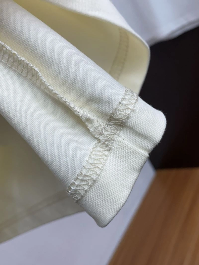 Affordable Louis Vuitton T-Shirts 134171