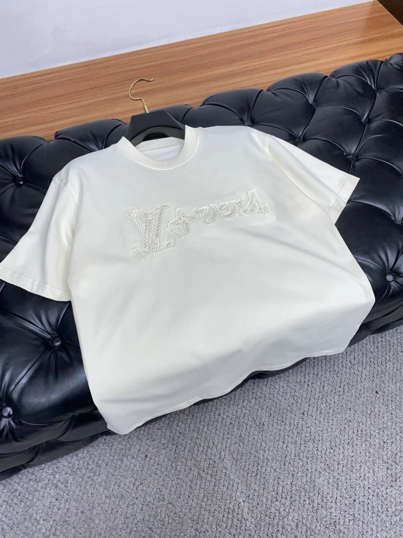 Affordable Louis Vuitton T-Shirts 134171
