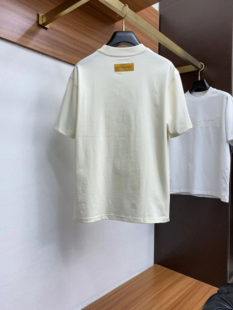 Affordable Louis Vuitton T-Shirts 134171