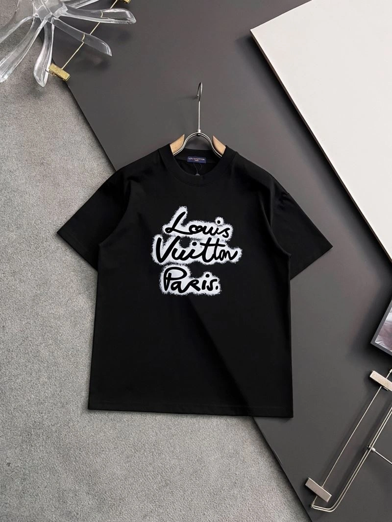 Louis Vuitton T-Shirts WrinkleFree 134173
