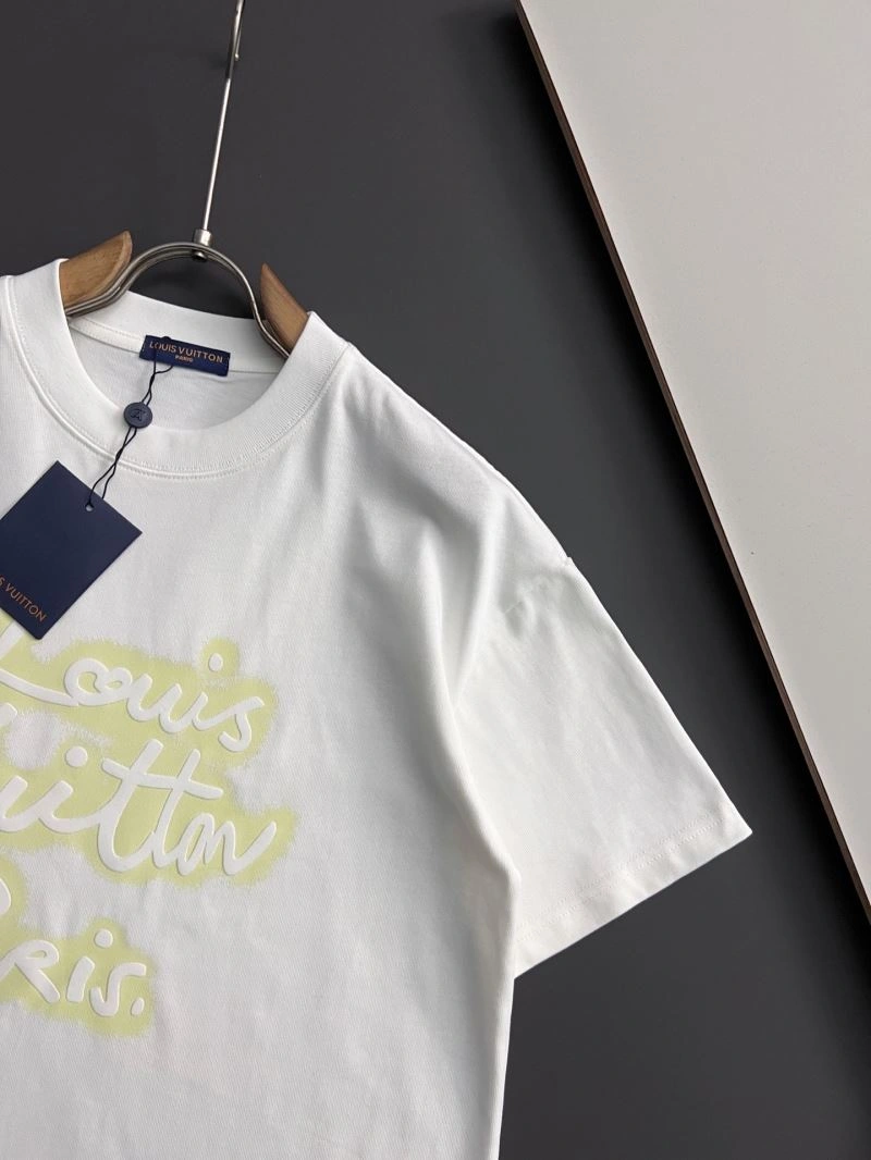 Trendy Louis Vuitton T-Shirts 134174