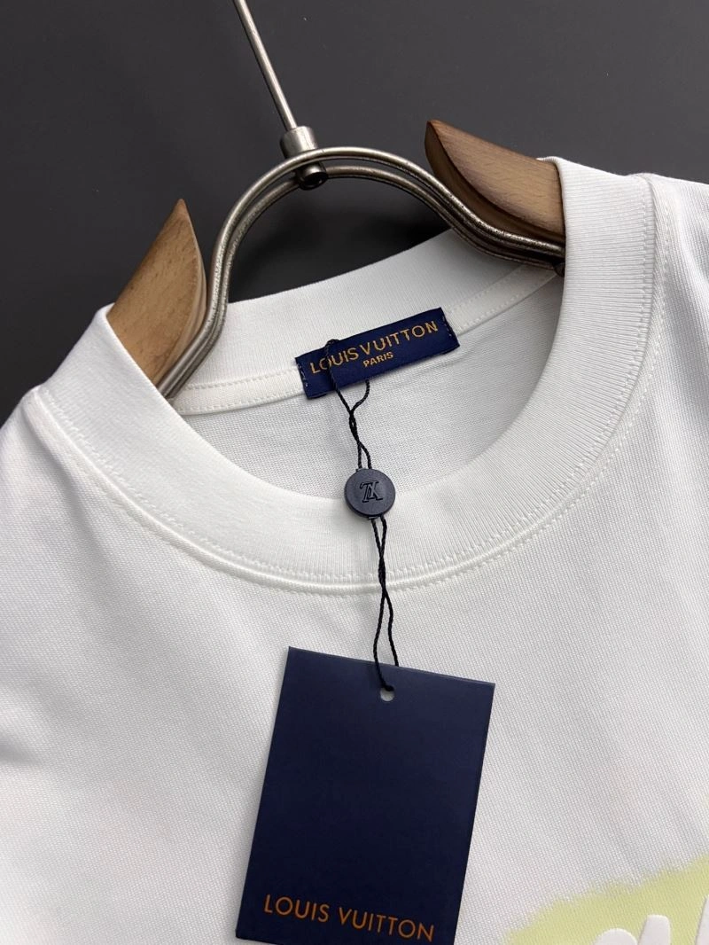 Trendy Louis Vuitton T-Shirts 134174
