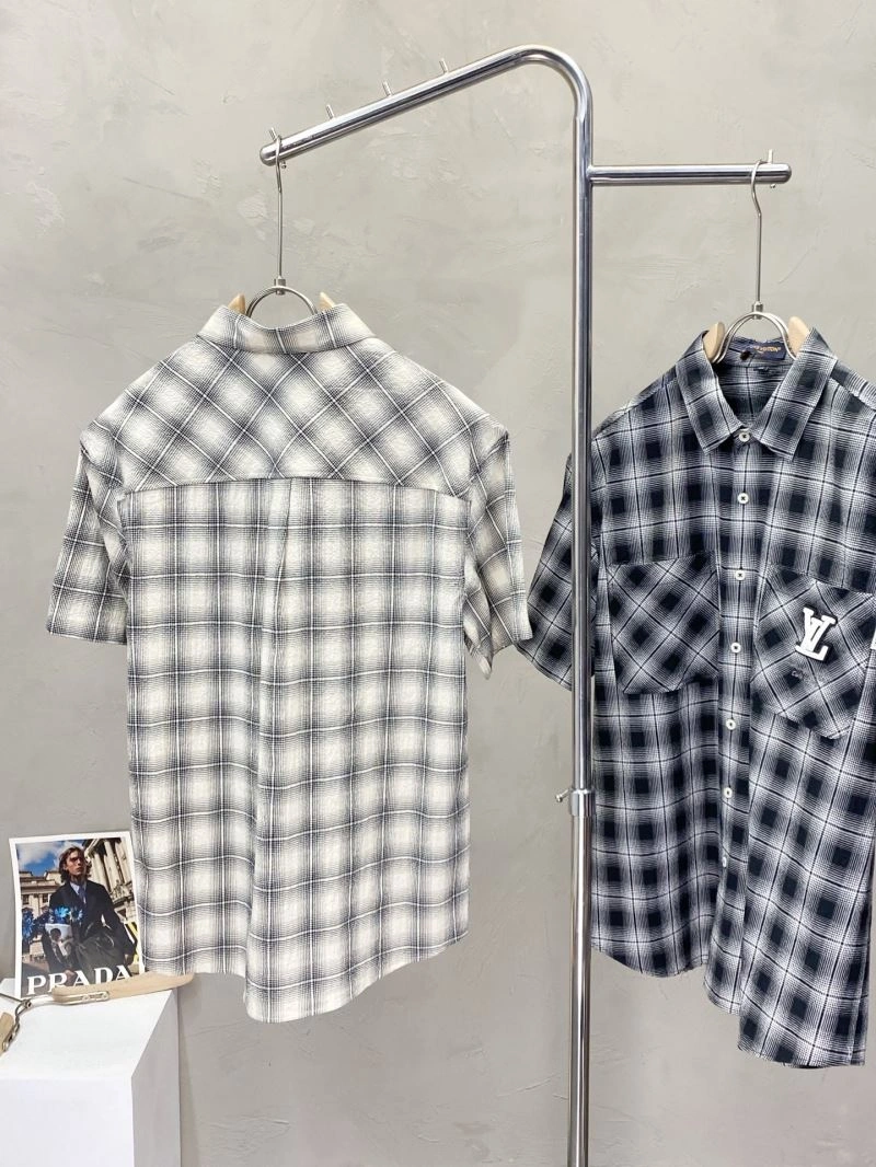Affordable Louis Vuitton T-Shirts 134181