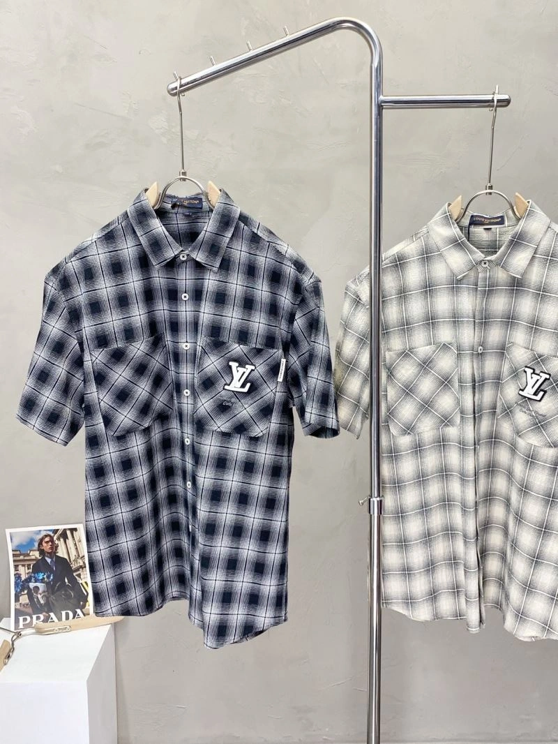 Affordable Louis Vuitton T-Shirts 134181