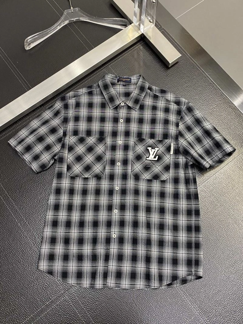 Affordable Louis Vuitton T-Shirts 134181