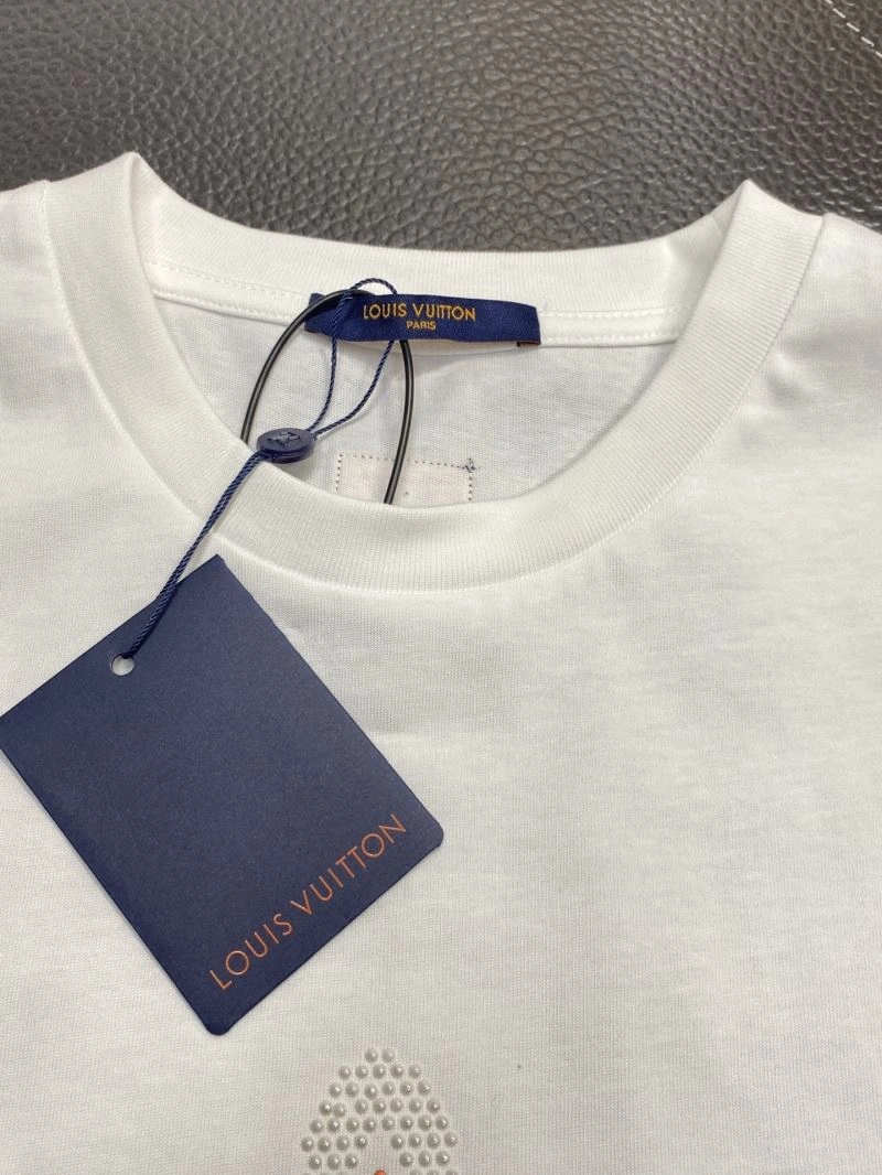 Fashionable Louis Vuitton T-Shirts 134170