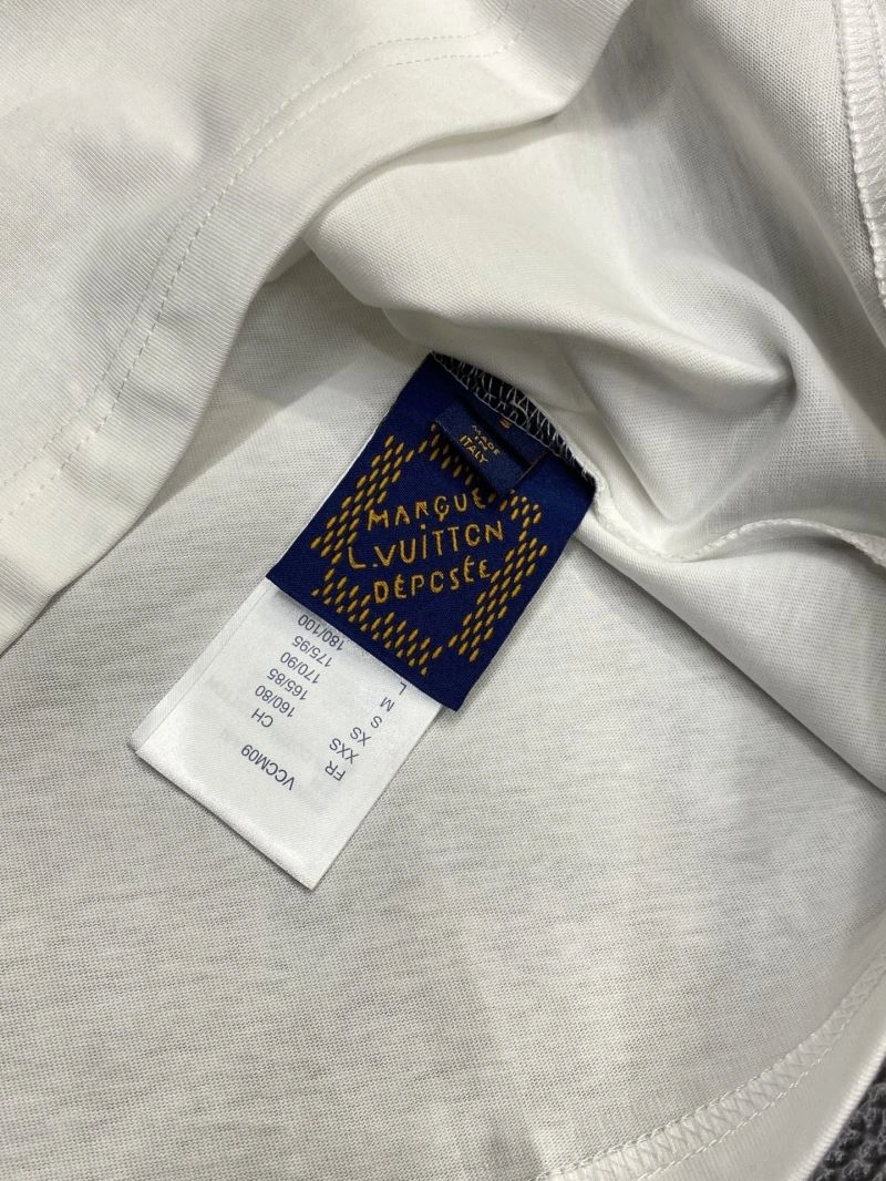 Fashionable Louis Vuitton T-Shirts 134170