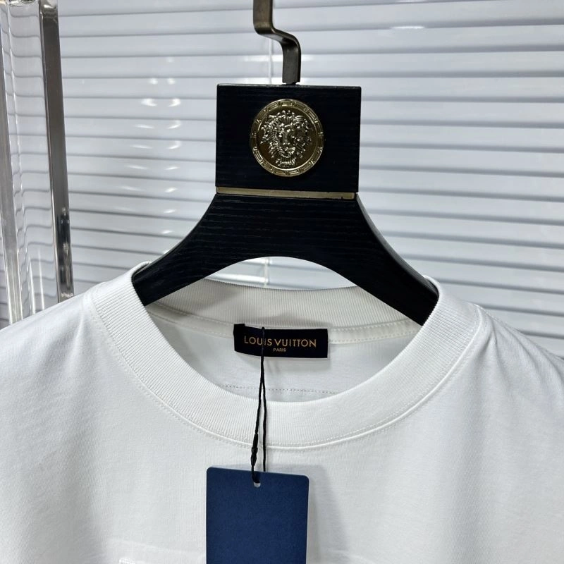 Louis Vuitton T-Shirts Stylish 134175
