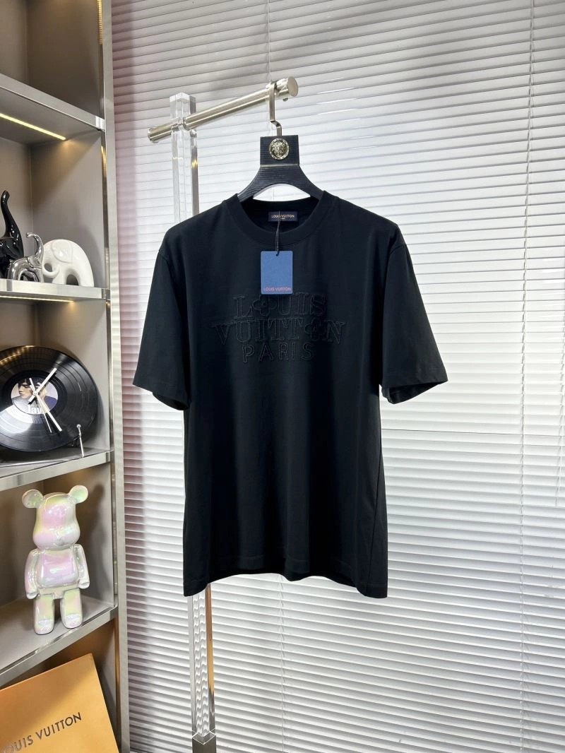 Louis Vuitton T-Shirts EasyMatch 134191