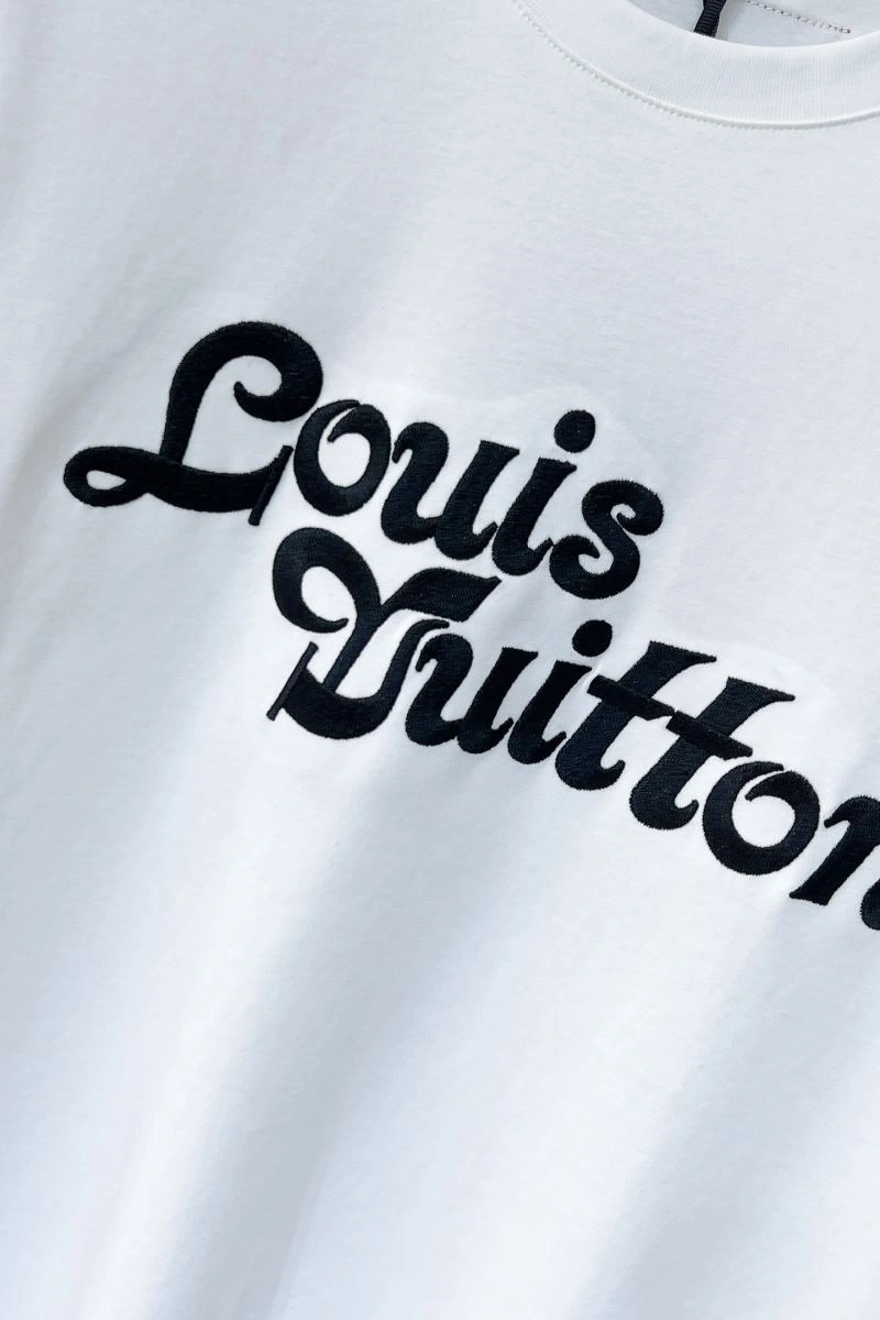 Packable Louis Vuitton T-Shirts 134163