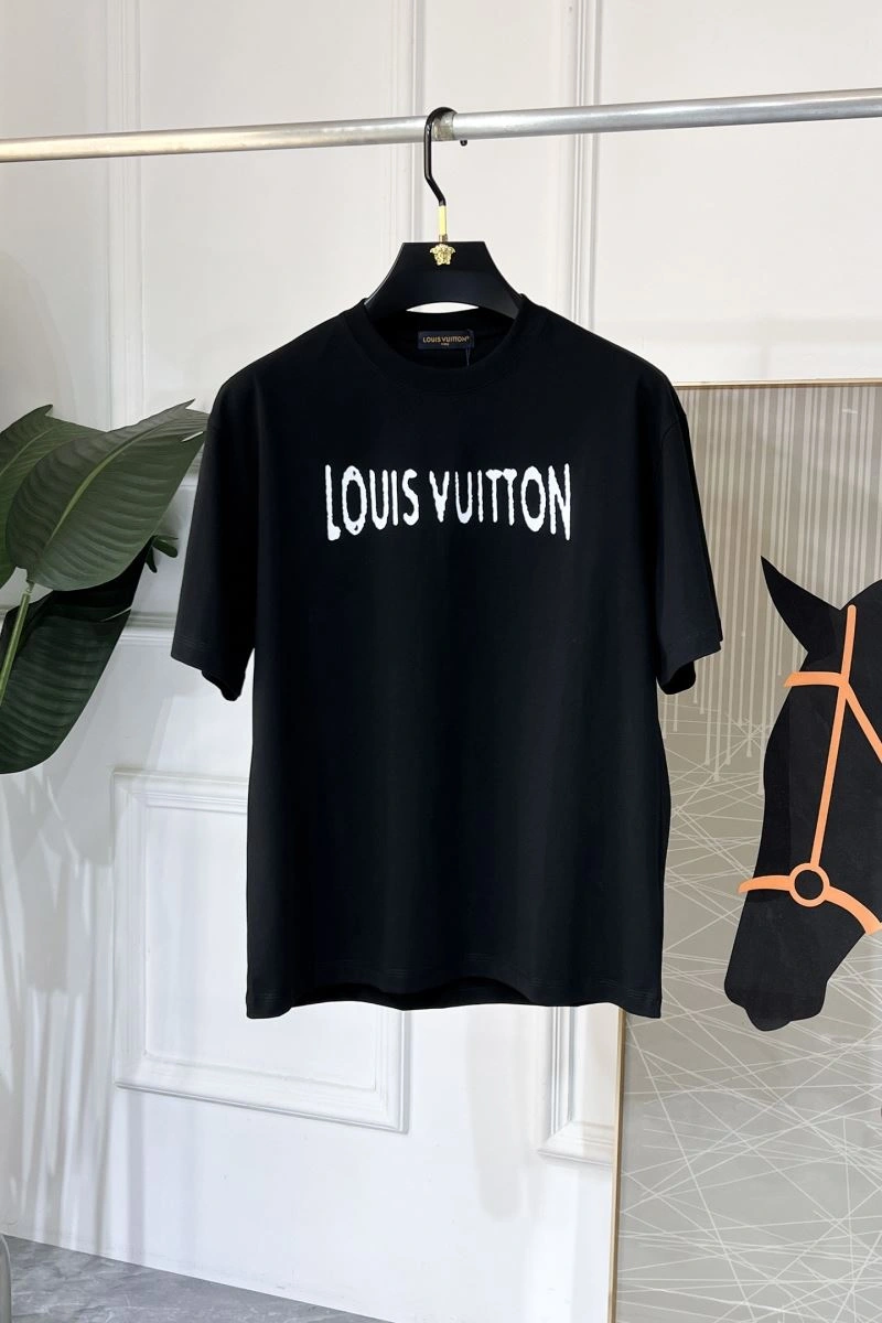 FashionForward Louis Vuitton T-Shirts 134161
