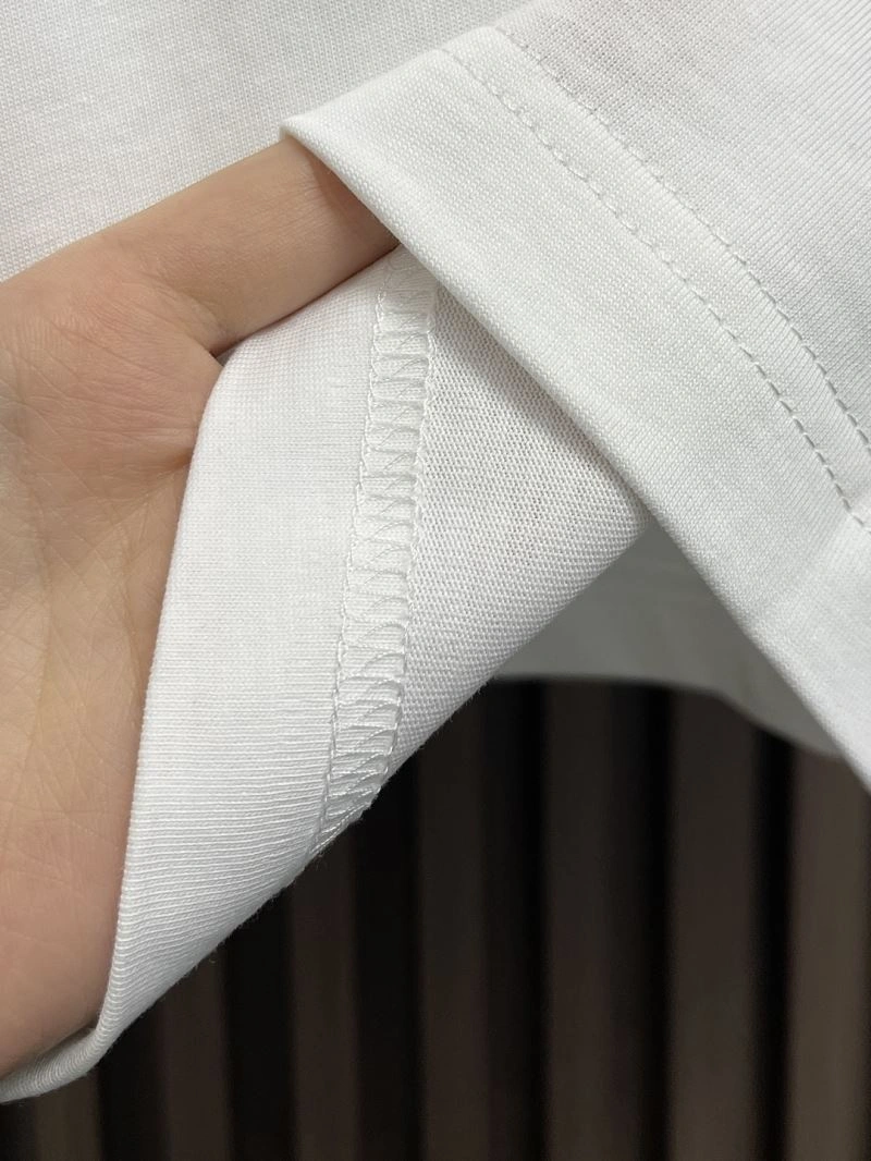 Unique Louis Vuitton T-Shirts 134139