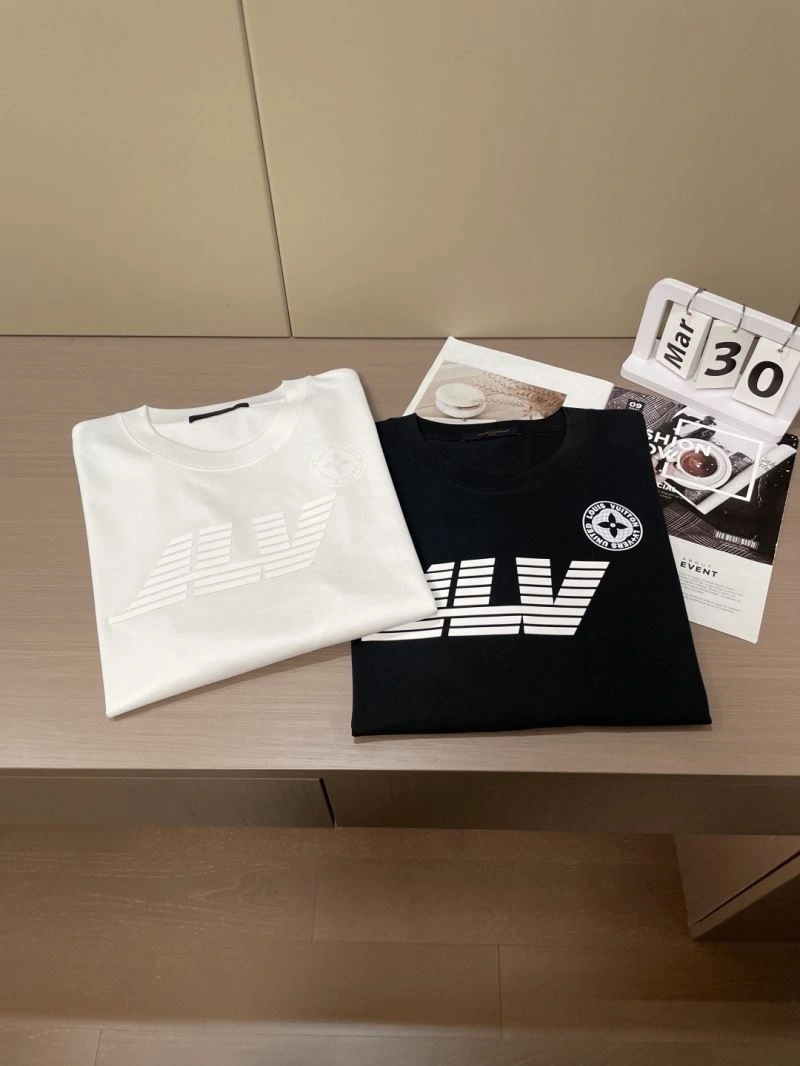 Stretchable Louis Vuitton T-Shirts 134154