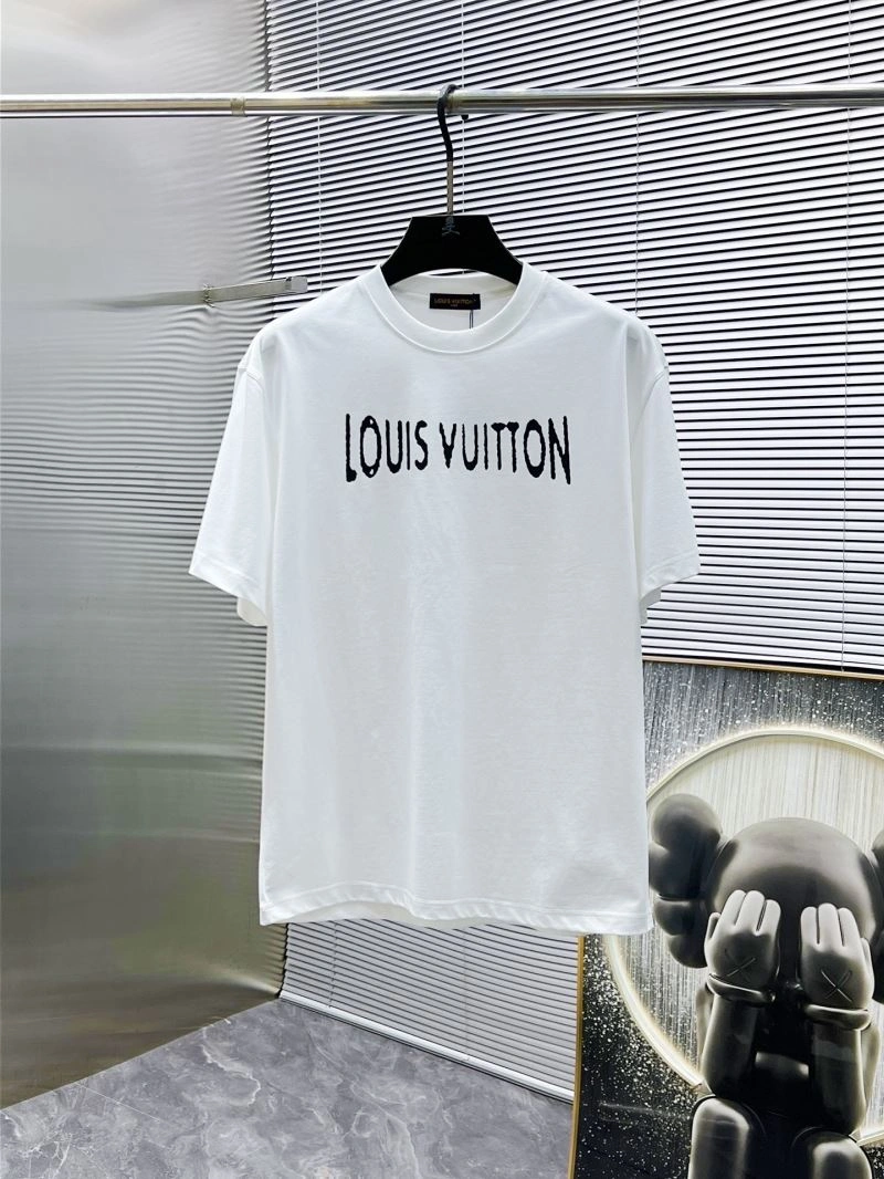 Trendsetting Louis Vuitton T-Shirts 134129