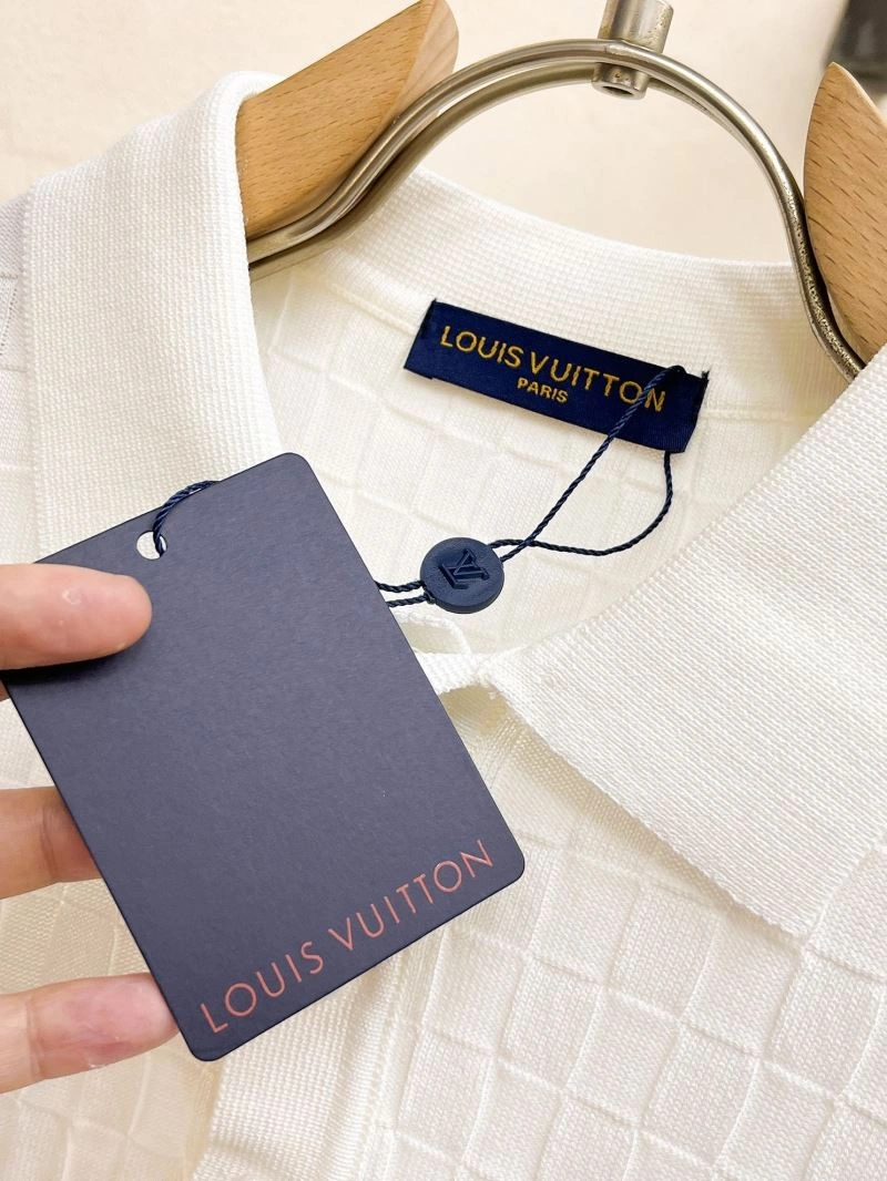 Louis Vuitton T-Shirts Sleek 134125