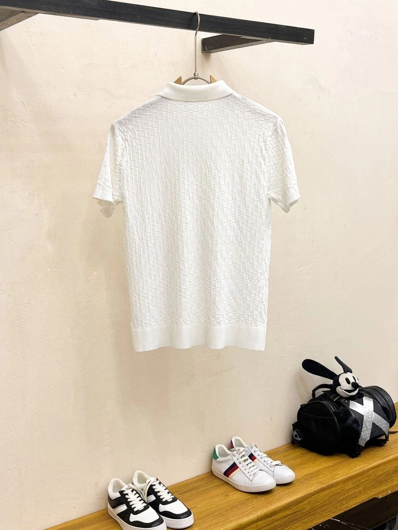 Louis Vuitton T-Shirts Sleek 134125