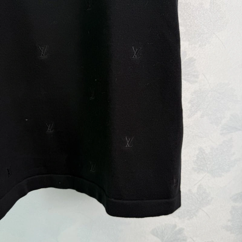 EyeCatching Louis Vuitton T-Shirts 131350
