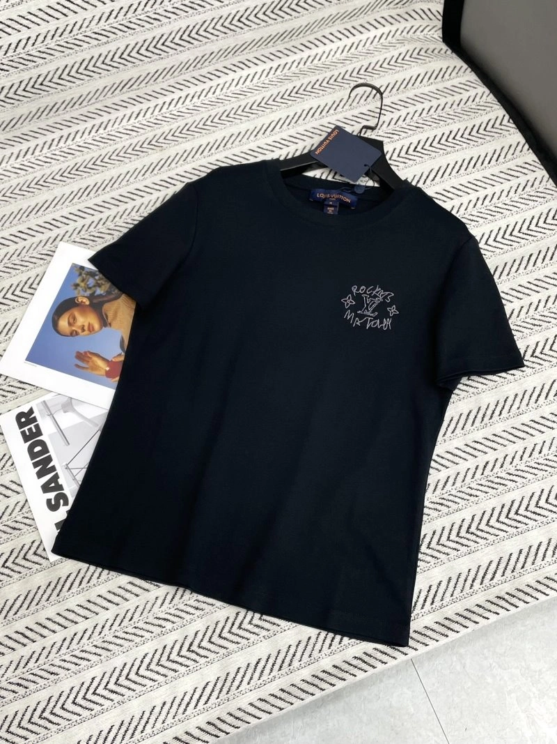 HighPerformance Louis Vuitton T-Shirts 131337
