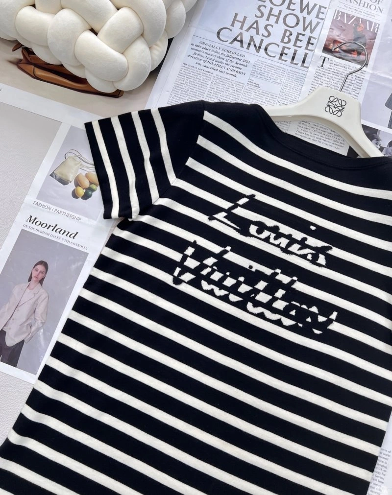OdorResistant Louis Vuitton T-Shirts 131342