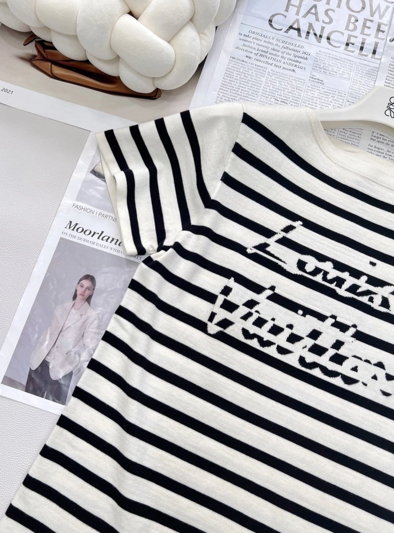 MultiPurpose Louis Vuitton T-Shirts 131340